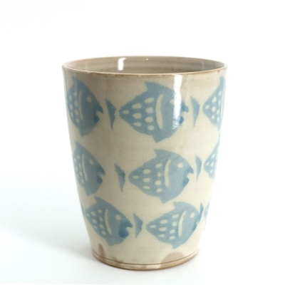 Becher groß
