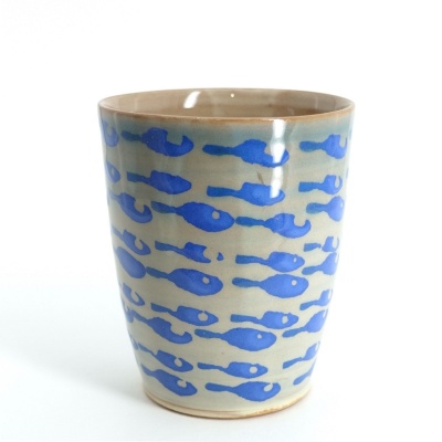 Becher groß