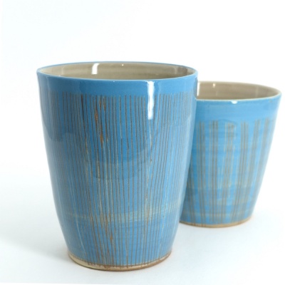 Becher groß und klein